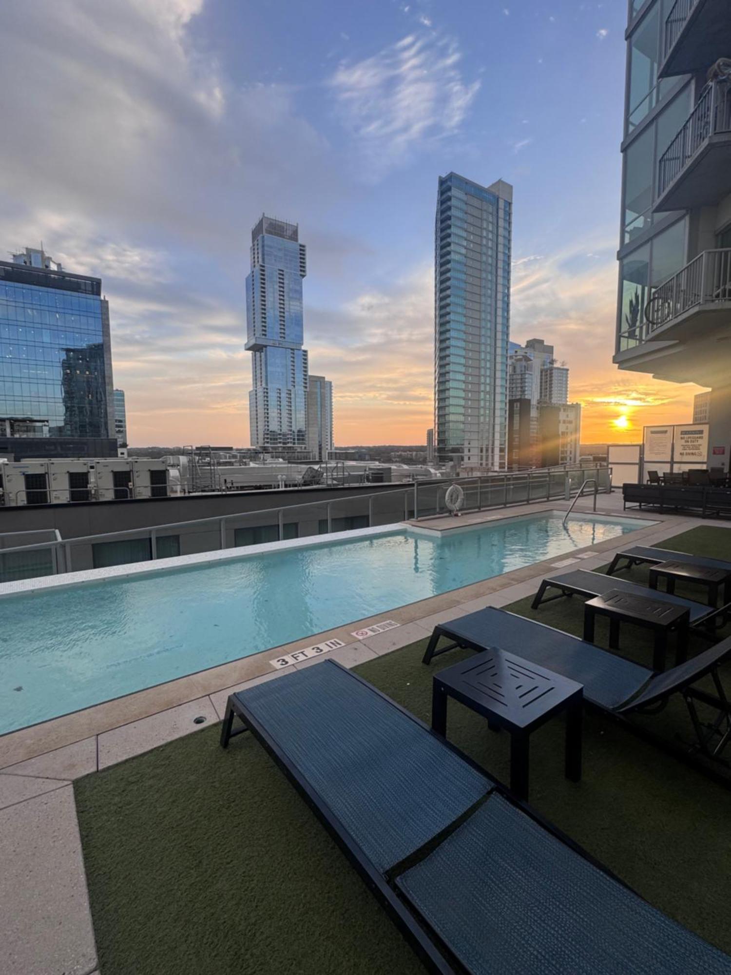 Apartamento Music City Penthouse Austin Exterior foto